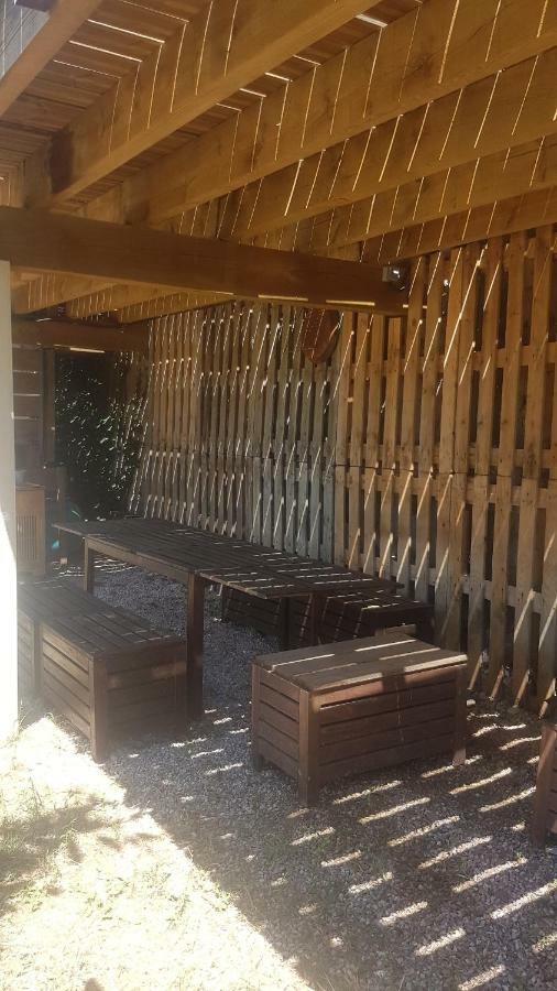 Gite De Mougeres Caux Εξωτερικό φωτογραφία