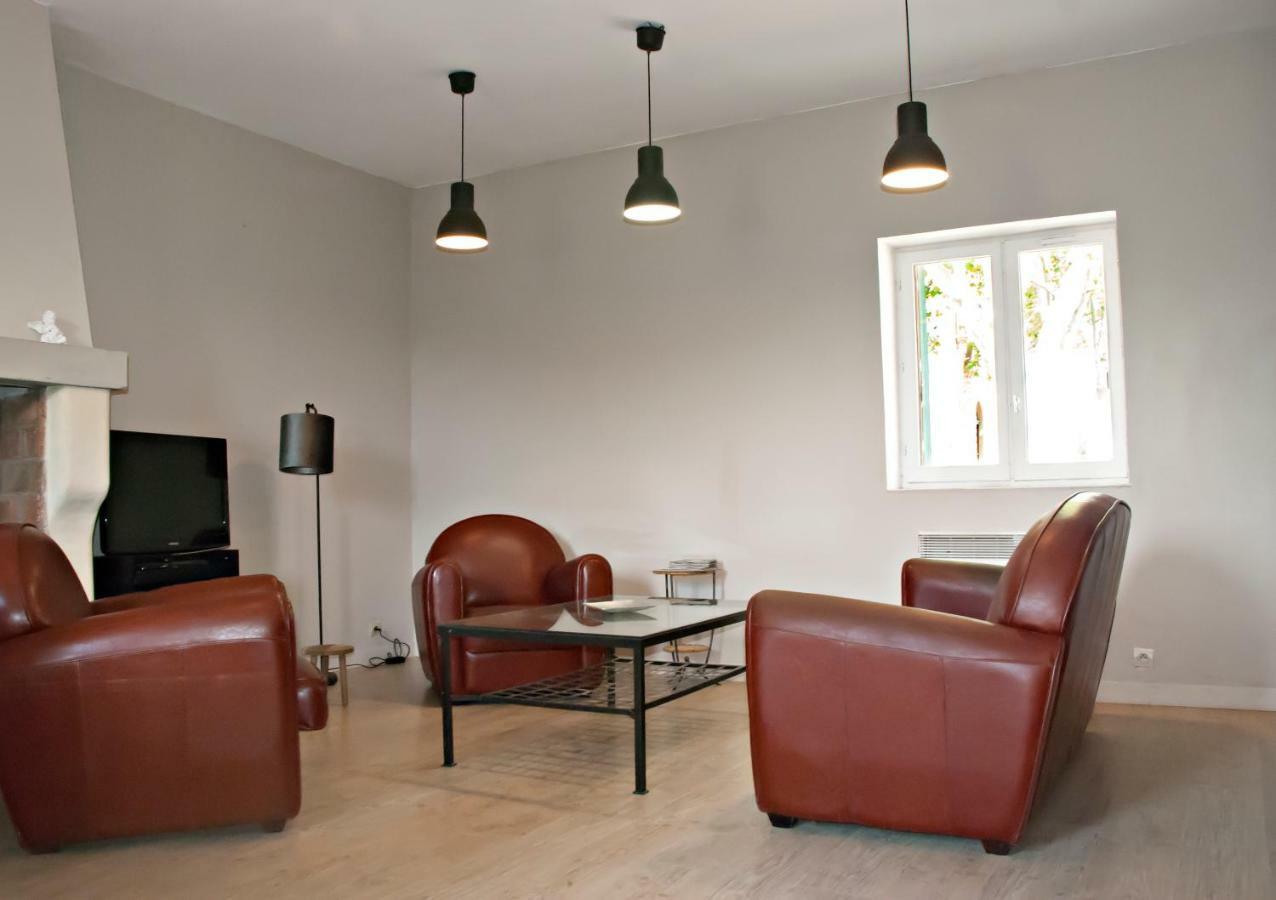 Gite De Mougeres Caux Εξωτερικό φωτογραφία